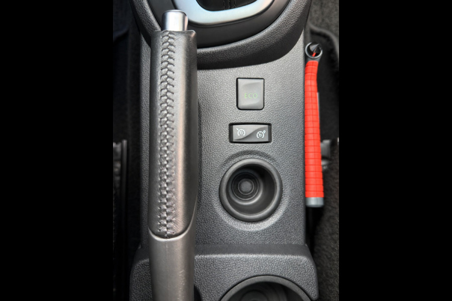 Renault Captur 1.3 TCe Intens AUTOMAAT I Panorama dak I Navigatie I Airco I LED I PDC I Sport velgen