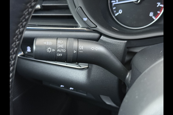 Mazda CX-30 2.0I M.Hybrid Luxury Automaat Leder+Memory Adap.Cruise Bose®-Audio Camera Stuur+Stoelverwarming Navi Bluetooth Apple Carplay/And Dodehoekdetectie Elek.Achterklep Keyless Regen-Lichtsensor Privacy Glas Lmv Isofix 1e Eigenaar Origineel Nederlandse Auto