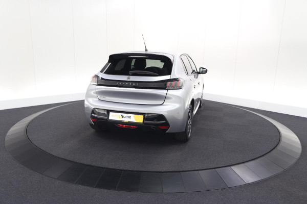 Peugeot 208 PureTech 100 EAT8 Allure | Adaptieve Cruise control |  Camera | Parkeersensoren voor + achter | Navigatie | Apple Carplay
