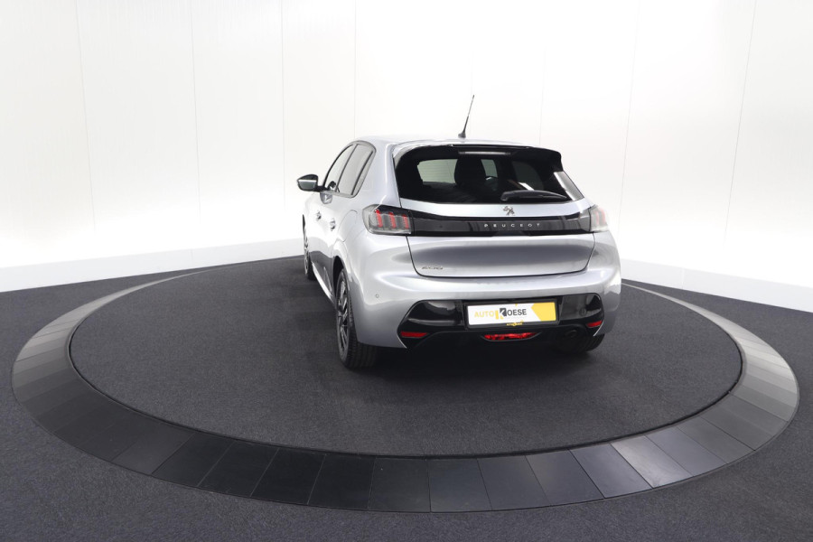 Peugeot 208 PureTech 100 EAT8 Allure | Adaptieve Cruise control |  Camera | Parkeersensoren voor + achter | Navigatie | Apple Carplay