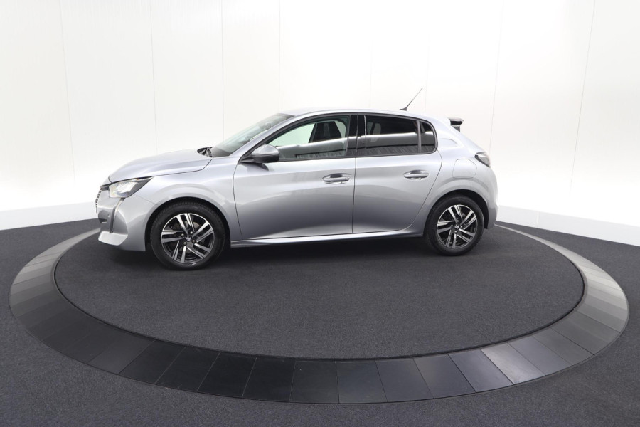 Peugeot 208 PureTech 100 EAT8 Allure | Adaptieve Cruise control |  Camera | Parkeersensoren voor + achter | Navigatie | Apple Carplay
