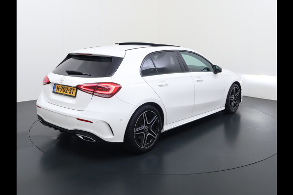 Mercedes-Benz A-Klasse A 250 AMG line Night | Panorama Burmester Memory Multibeam Distronic