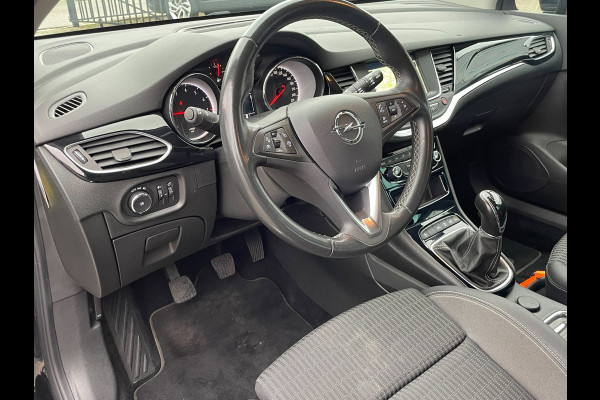 Opel Astra Sports Tourer 1.2 Design & Tech