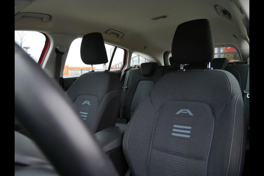 Ford FOCUS Wagon 1.0 EcoBoost Hybrid Active Style | Zwart dak | CarPlay | Full Led |