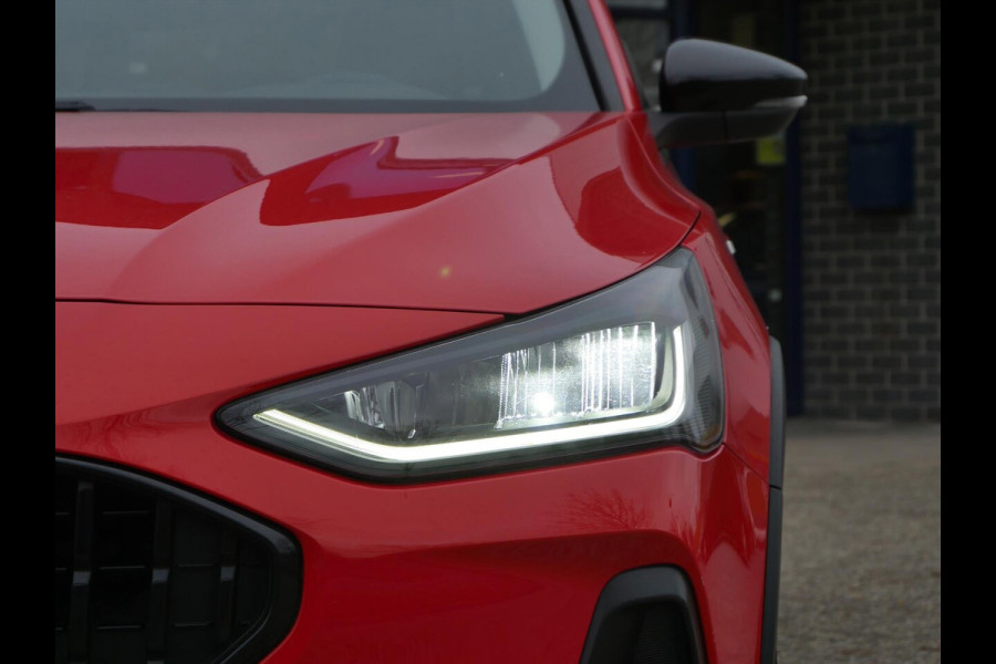 Ford FOCUS Wagon 1.0 EcoBoost Hybrid Active Style | Zwart dak | CarPlay | Full Led |