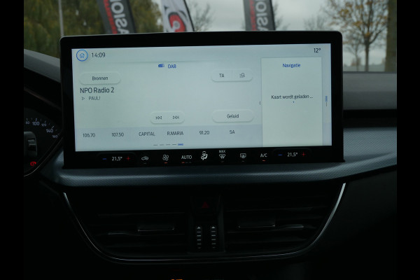 Ford FOCUS Wagon 1.0 EcoBoost Hybrid Active Style | Zwart dak | CarPlay | Full Led |