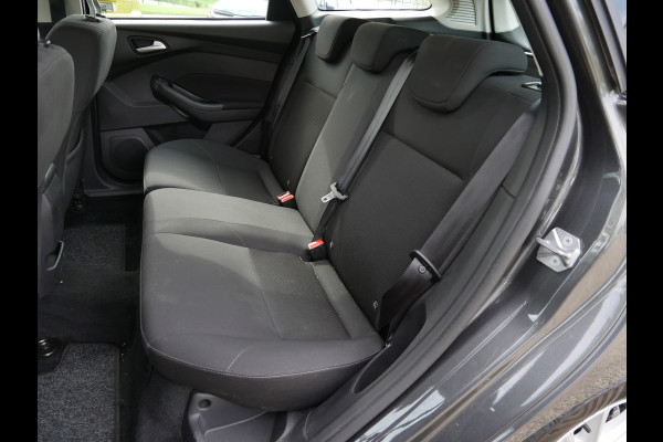 Ford FOCUS Wagon 1.0 Trend Edition Technology | Pdc | Navigatie |16"inch lichtmetaal |