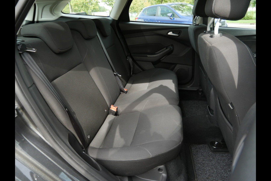 Ford FOCUS Wagon 1.0 Trend Edition Technology | Pdc | Navigatie |16"inch lichtmetaal |