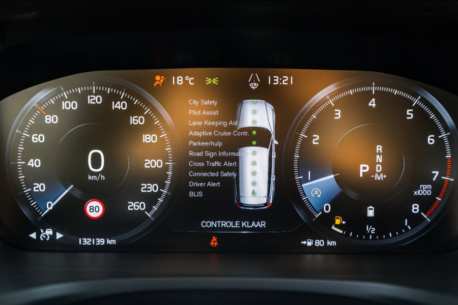 Volvo V60 2.0 B4 R-Design I Carplay I autopilot I trekhaak I pano I
