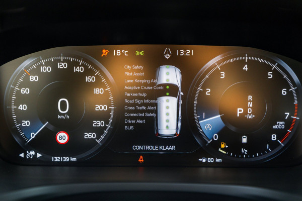 Volvo V60 2.0 B4 R-Design I Carplay I autopilot I trekhaak I pano I