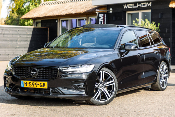 Volvo V60 2.0 B4 R-Design I Carplay I autopilot I trekhaak I pano I