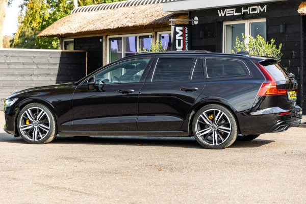 Volvo V60 2.0 B4 R-Design I Carplay I autopilot I trekhaak I pano I