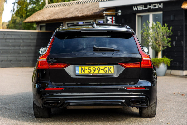 Volvo V60 2.0 B4 R-Design I Carplay I autopilot I trekhaak I pano I