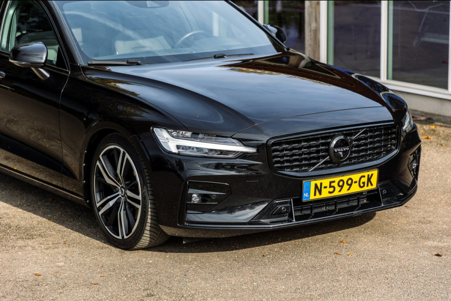 Volvo V60 2.0 B4 R-Design I Carplay I autopilot I trekhaak I pano I