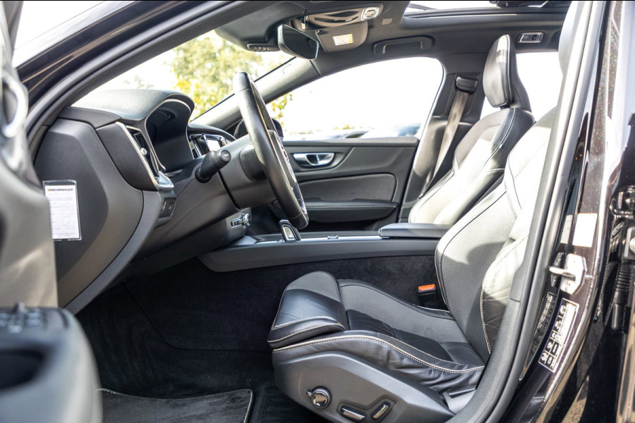 Volvo V60 2.0 B4 R-Design I Carplay I autopilot I trekhaak I pano I