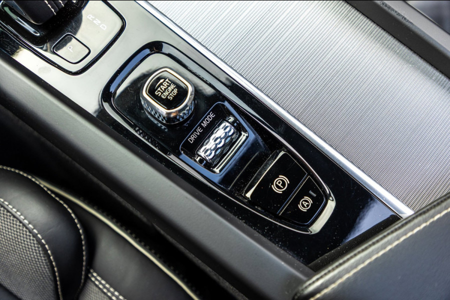 Volvo V60 2.0 B4 R-Design I Carplay I autopilot I trekhaak I pano I