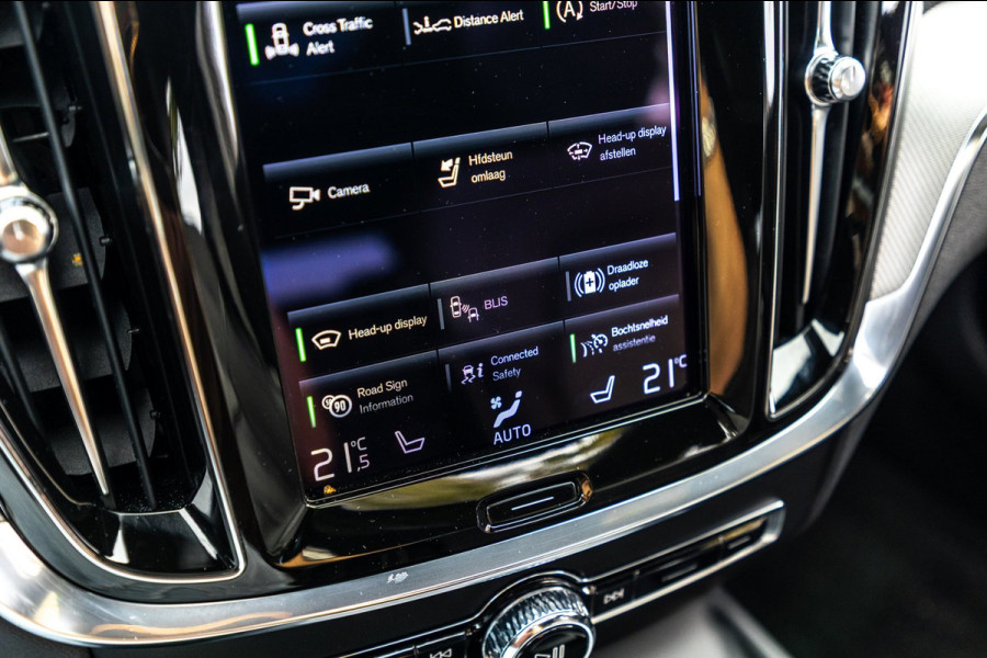 Volvo V60 2.0 B4 R-Design I Carplay I autopilot I trekhaak I pano I
