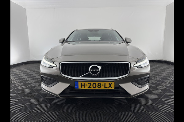 Volvo V60 2.0 D4 Momentum Pro (INCL.BTW) Aut. *LEATHER | FULL-LED | HEATED-COMFORTSEATS | DIGI-COCKPIT | CARPLAY | NAVI-FULLMAP | ECC | PDC | CRUISE | 17''ALU | TOWBAR*