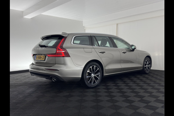 Volvo V60 2.0 D4 Momentum Pro (INCL.BTW) Aut. *LEATHER | FULL-LED | HEATED-COMFORTSEATS | DIGI-COCKPIT | CARPLAY | NAVI-FULLMAP | ECC | PDC | CRUISE | 17''ALU | TOWBAR*
