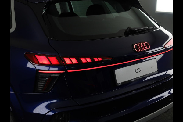 Audi Q3 Advanced edition e-hybrid 272 pk | Techniekpakket plus | Ambiente lichtpakket plus | Achteruitrijcamera | Panoramadak| Dodehoek detectie |