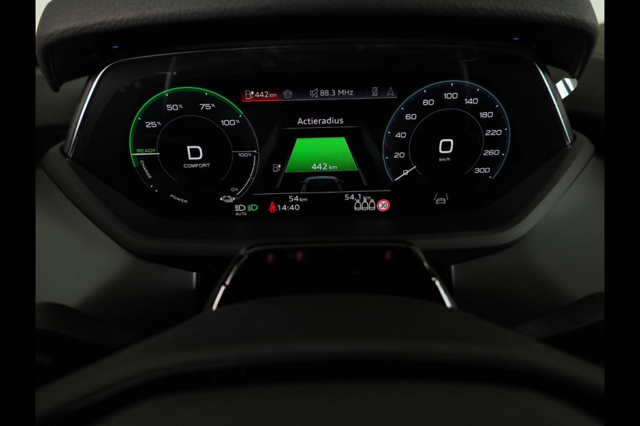 Audi e-tron GT e-tron GT 504pk | B&O | Lederen bekleding | Elektrische verstelbare voorstoelen met geheugen | Panoramadak | Audi Exclusive kleur