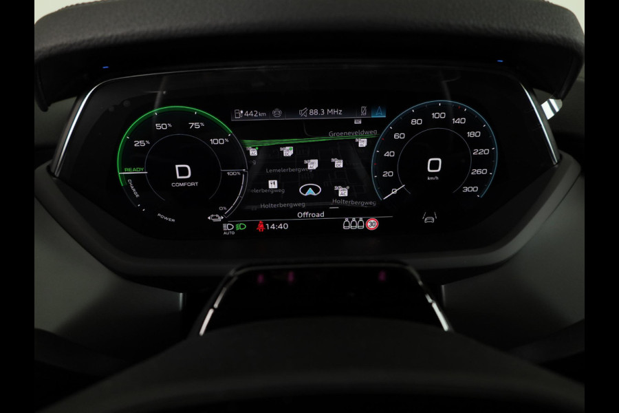 Audi e-tron GT e-tron GT 504pk | B&O | Lederen bekleding | Elektrische verstelbare voorstoelen met geheugen | Panoramadak | Audi Exclusive kleur