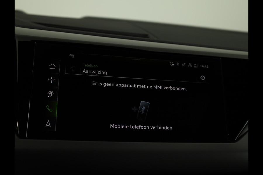 Audi e-tron GT e-tron GT 504pk | B&O | Lederen bekleding | Elektrische verstelbare voorstoelen met geheugen | Panoramadak | Audi Exclusive kleur