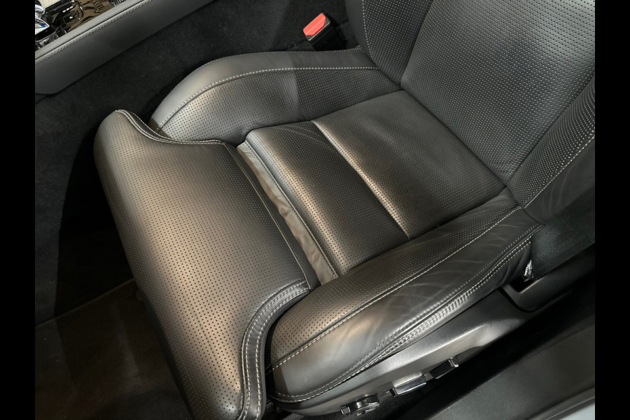 Volvo XC90 2.0 T8 hybrid Ultra Dark 7p.| MY2026| Luchtvering| Lagom-Pack | Winter-Pack| H/K Sound| Trekhaak| HuD| 22inch|Massage