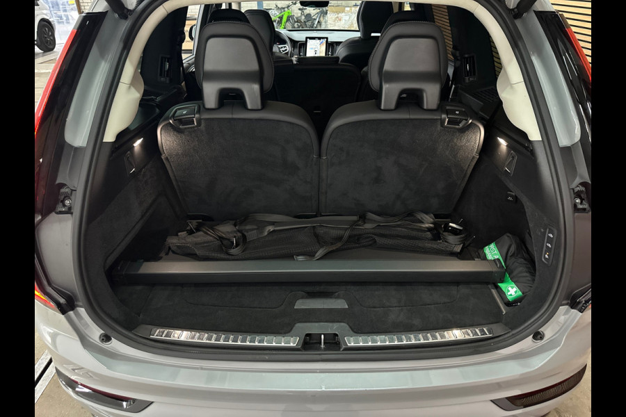 Volvo XC90 2.0 T8 hybrid Ultra Dark 7p.| MY2026| Luchtvering| Lagom-Pack | Winter-Pack| H/K Sound| Trekhaak| HuD| 22inch|Massage