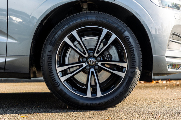 Volvo XC60 2.0 T5 AWD Inscription I Camera I trekhaak I Autopilot I Blits I