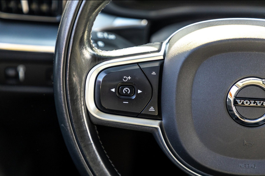 Volvo XC60 2.0 T5 AWD Inscription I Camera I trekhaak I Autopilot I Blits I