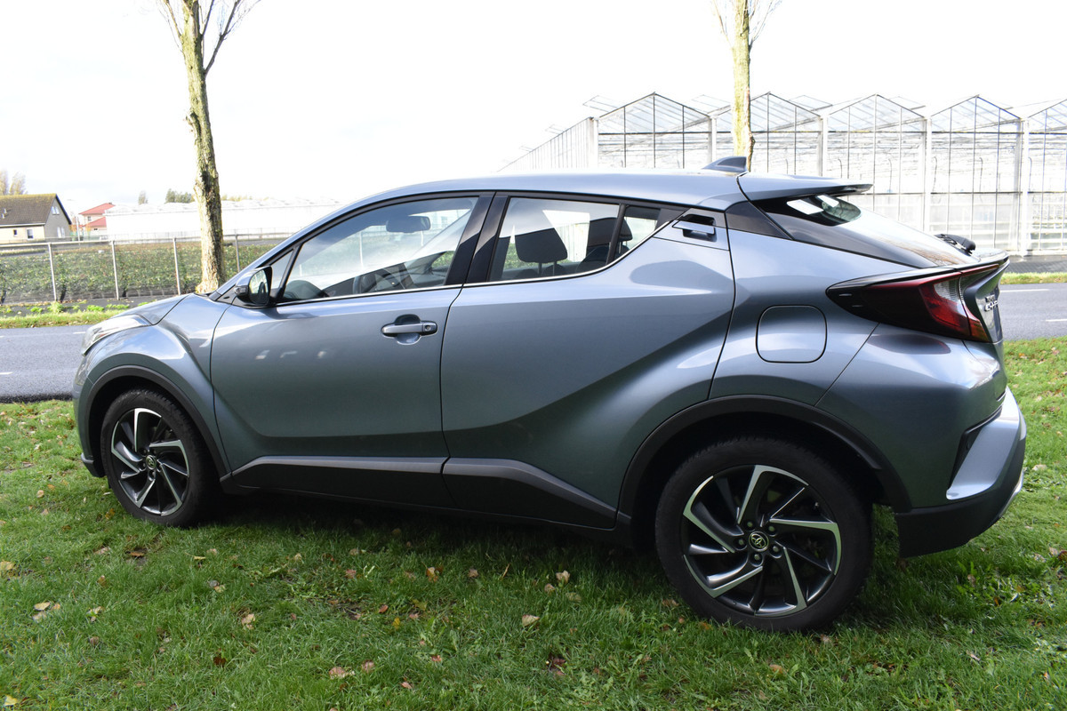 Toyota C-HR 2.0 Hybrid Dynamic 1e eigenaar Btw Carplay Nap Nederlandse auto 2023