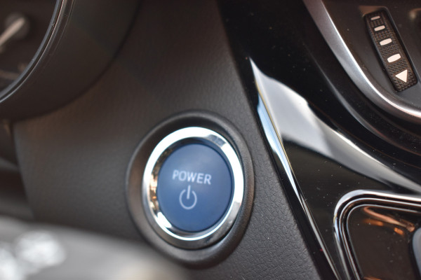 Toyota C-HR 2.0 Hybrid Dynamic 1e eigenaar Btw Carplay Nap Nederlandse auto 2023