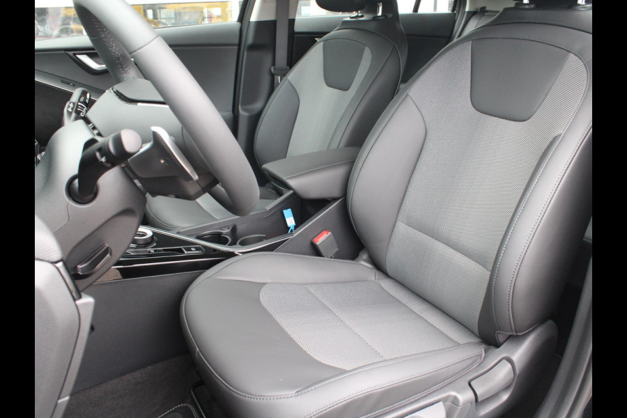 Kia Niro 1.6 GDi Hybrid DynamicLine | Op voorraad | Keyless | Adapt. Cruise | LED | Navi | Carplay | Camera