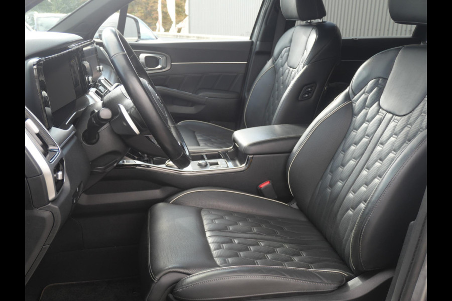 Kia Sorento 1.6 T-GDI Hybrid 2WD ExecutiveLine 7p. | Trekhaak| Cruise | Clima | Carplay | Keyless | Stoelverwarming-Ventilatie | Schuif-kanteldak |