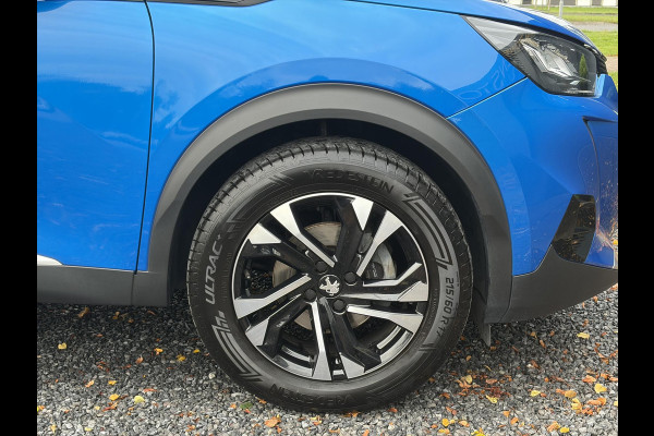 Peugeot 2008 1.2 PureTech Blue Lease Allure ✓2e Eigenaar✓360° Camera✓Draadloze telefoonlader✓Carplay✓6 bak✓Halfleder✓Navi✓Clima✓Cruise✓17'' Lmv✓Rijstrooksensor✓102pk✓Dealer onderhouden✓N.A.P✓Apk tot 04-2027