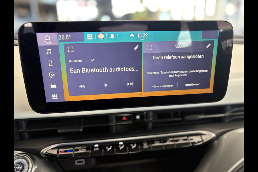Fiat 500E Urban 42 kWh Airco - Apple carplay - Draadloze telefoonlader - Navigatie - Licht metalen velgen 16 inch - Cruise control - Led verlichting - Bluetooth - Keyless start - Elektrische ramen - Stuur leder - Stuur multifunctioneel