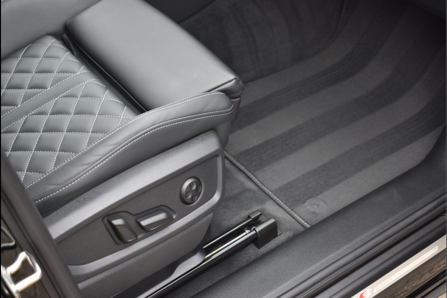 Audi Q5 55 TFSI e S-Line 367 Pk Pano Rs-Stoelen Luchtvering Sfeer Keyless Trekhaak 20 Inch
