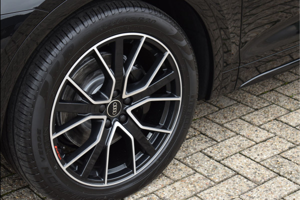 Audi Q5 55 TFSI e S-Line 367 Pk Pano Rs-Stoelen Luchtvering Sfeer Keyless Trekhaak 20 Inch