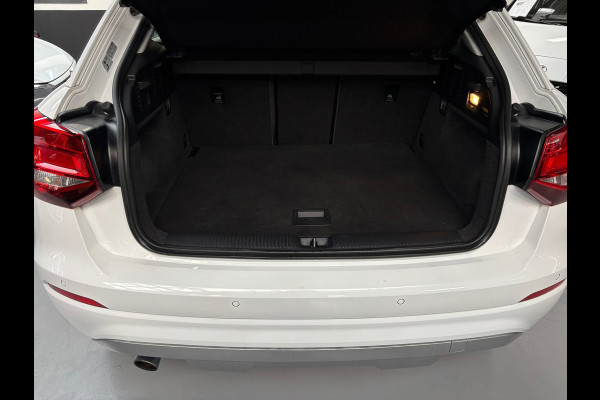 Audi Q2 1.0 TFSI Sport Pro Line S / Navigatie