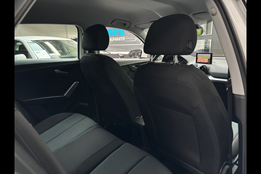 Audi Q2 1.0 TFSI Sport Pro Line S / Navigatie