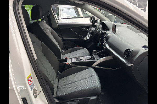Audi Q2 1.0 TFSI Sport Pro Line S / Navigatie