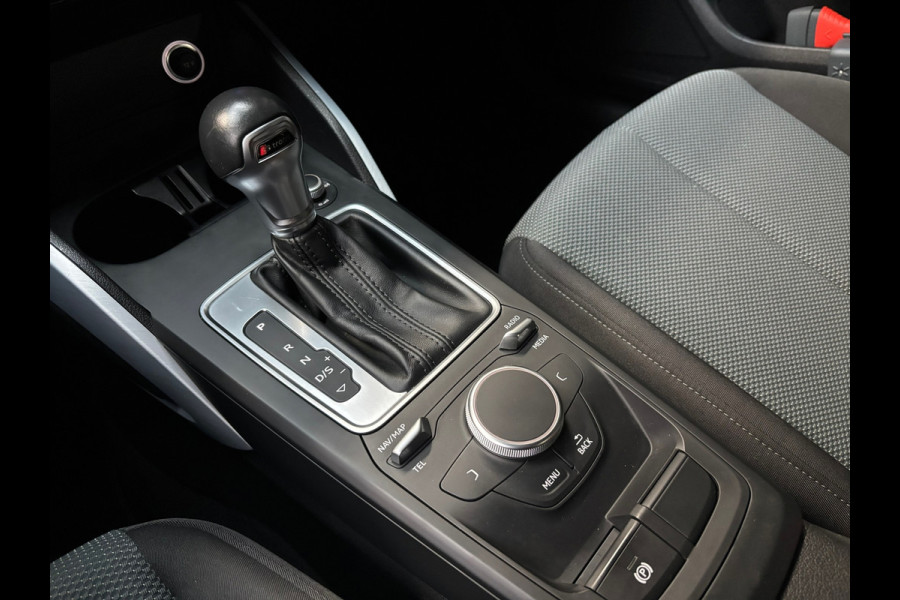 Audi Q2 1.0 TFSI Sport Pro Line S / Navigatie