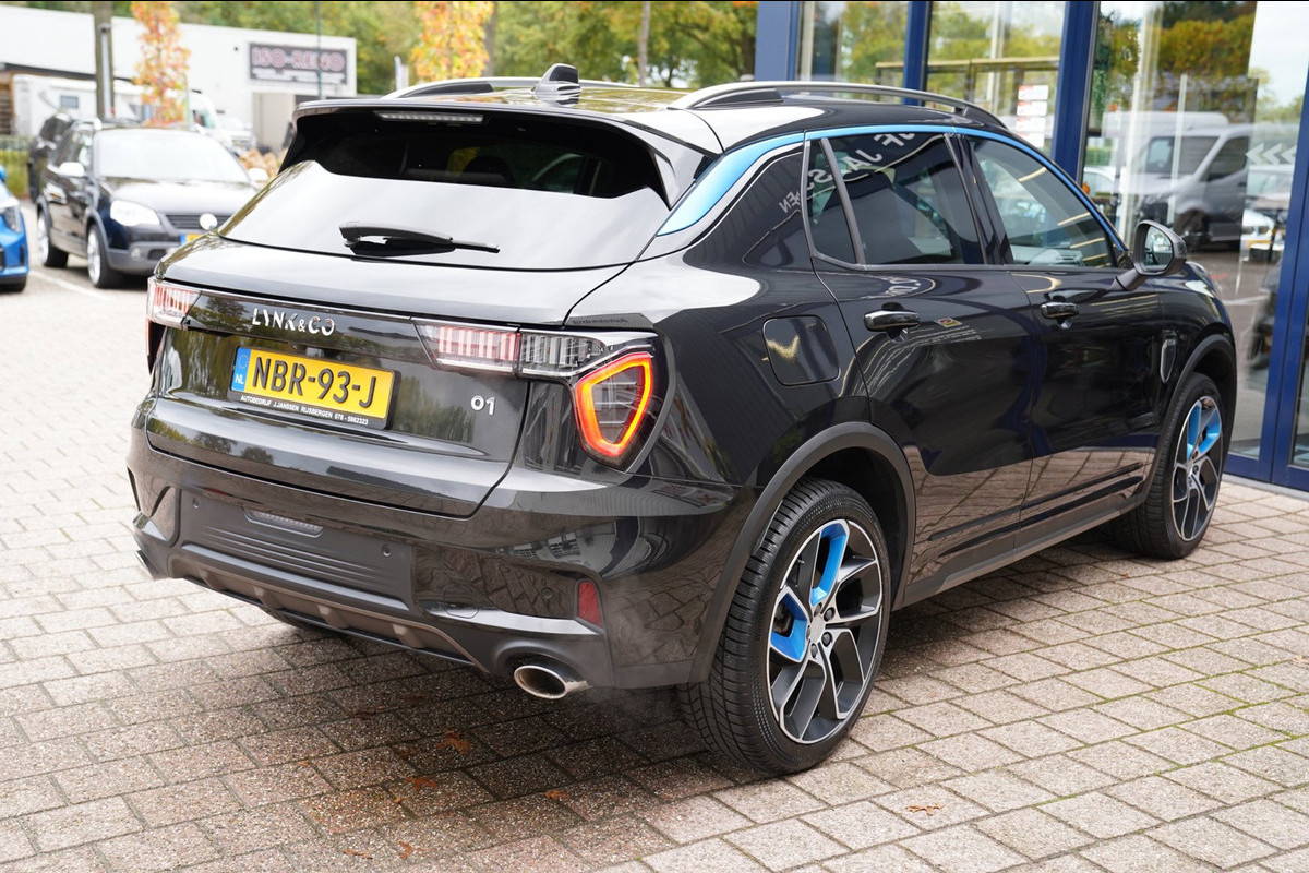 Lynk & Co 01 1.5 | Prijs rijklaar incl. 12 mnd garantie | Pdc Panoramadak Lmv Navi Apple carplay/Android auto Camera