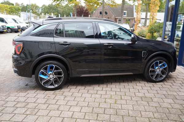 Lynk & Co 01 1.5 | Prijs rijklaar incl. 12 mnd garantie | Pdc Panoramadak Lmv Navi Apple carplay/Android auto Camera