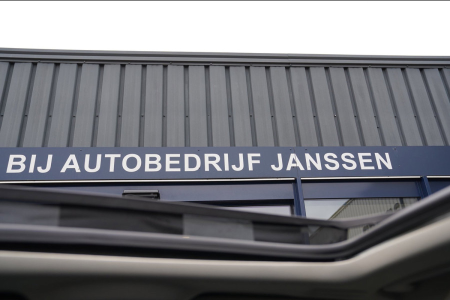 Lynk & Co 01 1.5 | Prijs rijklaar incl. 12 mnd garantie | Pdc Panoramadak Lmv Navi Apple carplay/Android auto Camera