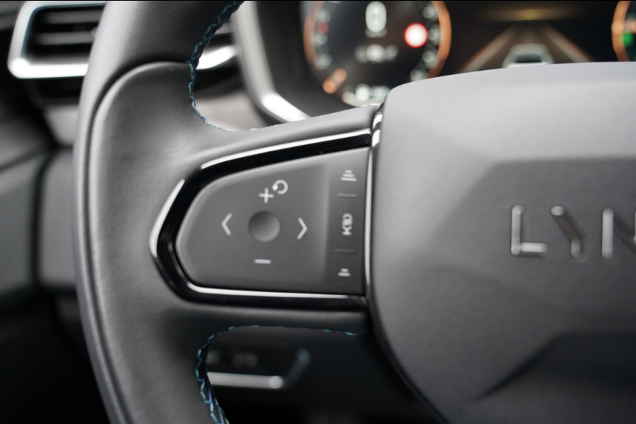 Lynk & Co 01 1.5 | Prijs rijklaar incl. 12 mnd garantie | Pdc Panoramadak Lmv Navi Apple carplay/Android auto Camera