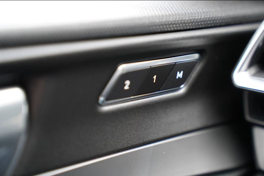 Lynk & Co 01 1.5 | Prijs rijklaar incl. 12 mnd garantie | Pdc Panoramadak Lmv Navi Apple carplay/Android auto Camera
