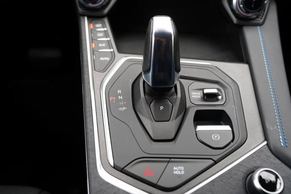 Lynk & Co 01 1.5 | Prijs rijklaar incl. 12 mnd garantie | Pdc Panoramadak Lmv Navi Apple carplay/Android auto Camera