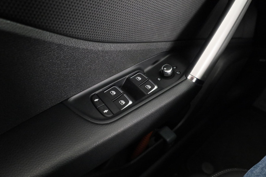 Audi Q2 35 TFSI Advanced edition 150 PK Automaat | Panorama dak | Zwart optiek | Adaptieve cruise control | Verlengde garantie |